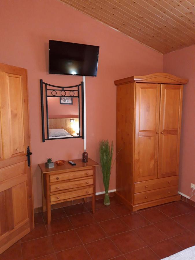 Casa Rural Gredos San Martin de la Vega del Alberche Esterno foto