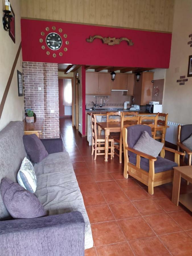 Casa Rural Gredos San Martin de la Vega del Alberche Esterno foto